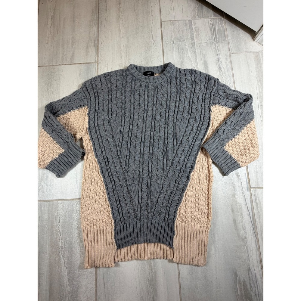 VICI Womens Colorblock Cable Knit Sweater Grey Beige Crew Neck UTC0286-VC Small